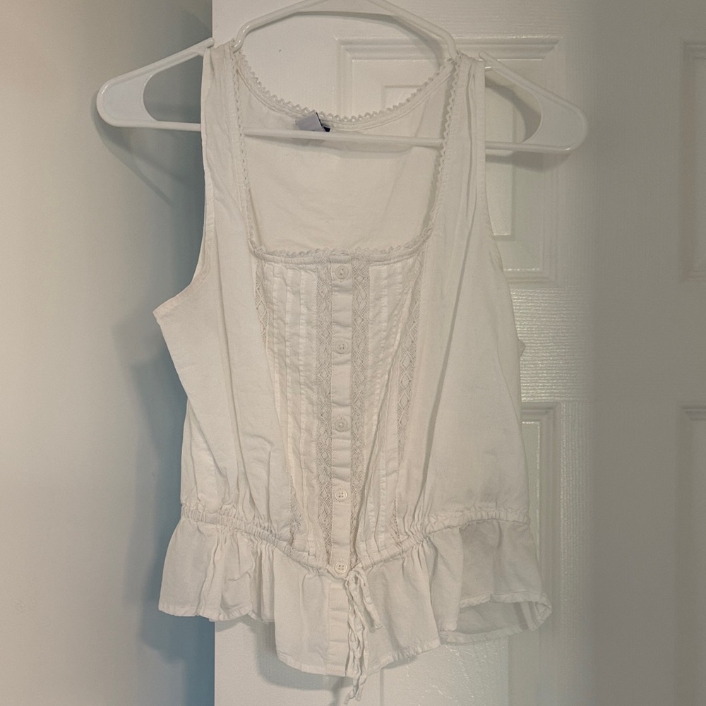 Old Navy White Ruffled Sleeveless Blouse